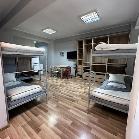 Heights Accommodation Unirii Free Parking Zone Bucureşti Exterior foto